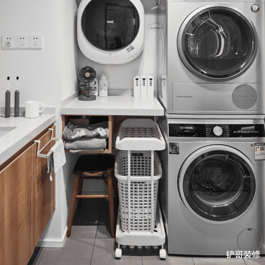 专属两代人的生活空间,满足适老的需求,衔接现代的生活