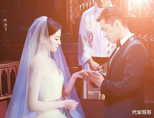 胡歌|网传胡歌刘亦菲已领结婚证，将于年底官宣，到底是真是假？