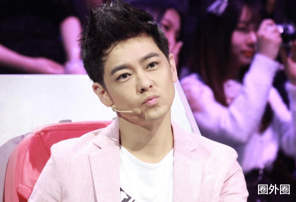 成龙|“不老男神”林志颖又翻车了,咱能不能正常点,不装了?