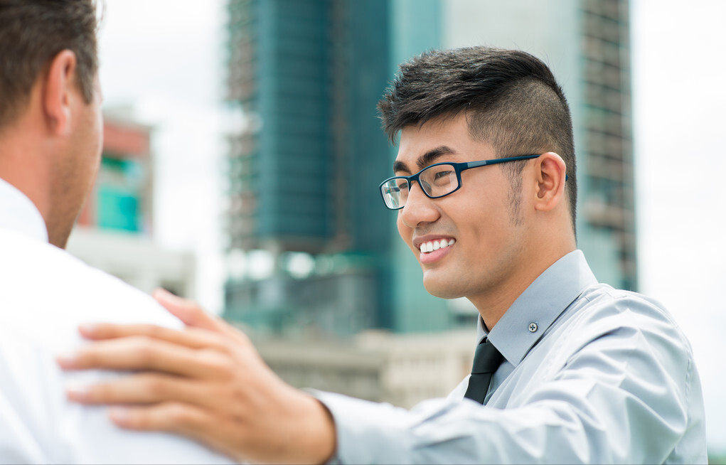 职场故事|上班三年，新进员工月薪却比我多9000！有空计较工资不如多做一事