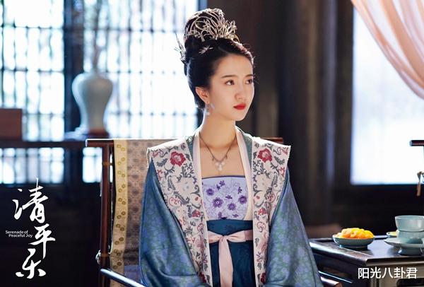 王彦霖|520已有三位明星官宣喜讯，王彦霖夫妻最甜，两位女星男友身份成谜