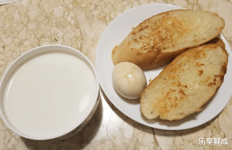 孙越|蒋欣成功减肥30斤，还曝出减肥餐，瘦身成功后的蒋欣年轻多了