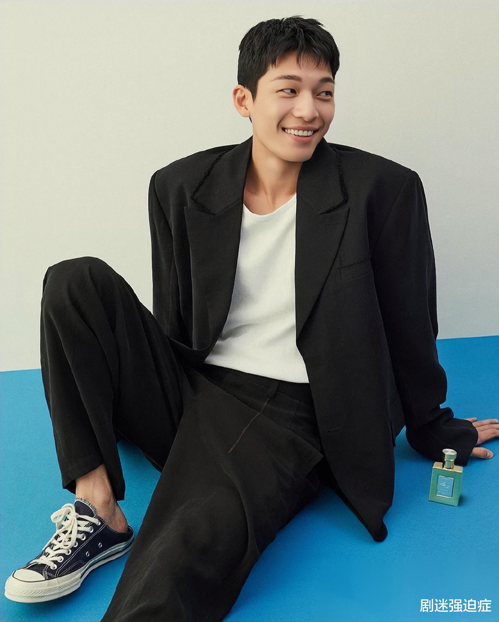 狙击手|韩剧《京城生物》:魏化俊人气水涨船高,搭档朴叙俊、韩素希!