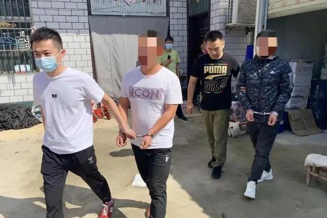这样的“假农药”已经销往全国各地,牵出造假大案,别再上当了
