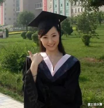 白冰|“京城四美”白冰大红一时，嫁圈外丈夫以离婚收场，何以至此？