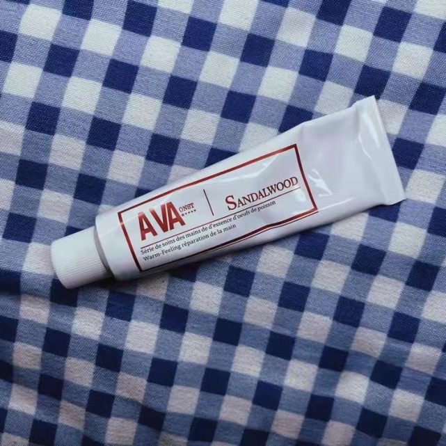 达人秀一秀 那些每天都擦护手霜的人，手怎么样了？