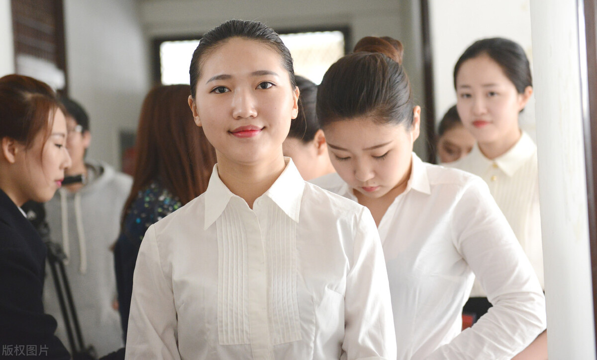 乘务员|铁路乘务员真的不好吗?