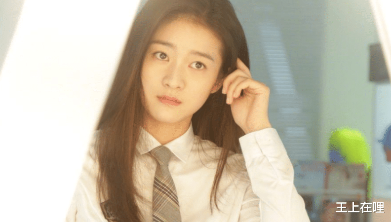 张雪迎|她曾红极一时，力压张子枫关晓彤，却因一碗“胡辣汤”毁了星途