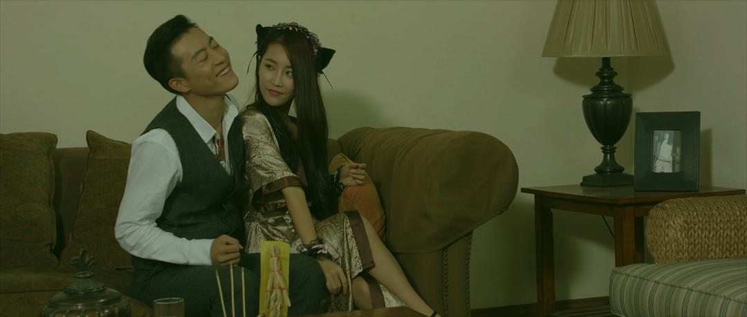 妮夏情感|女人动情想被“撩”,会主动释放4大信号,别视而不见