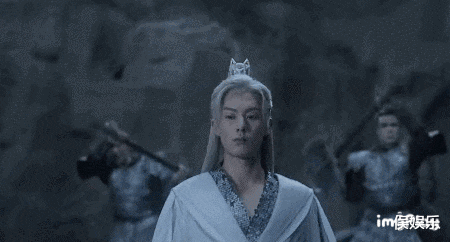 面瘫|动如“疯癫”,僵如“面瘫”,2021年,就属你们演得最让我出戏