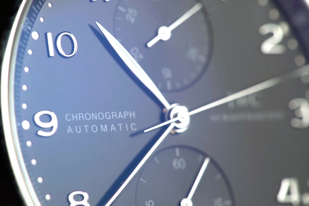 读时|格调酷黑的外观设计,彰显雅痞气质,万国葡萄牙系列多功能计时码表品鉴