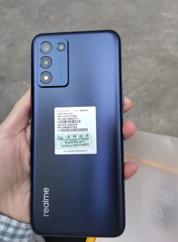 设计师|一分钱一分货！上手体验realme 真我Q3s，有几个槽点不得不提