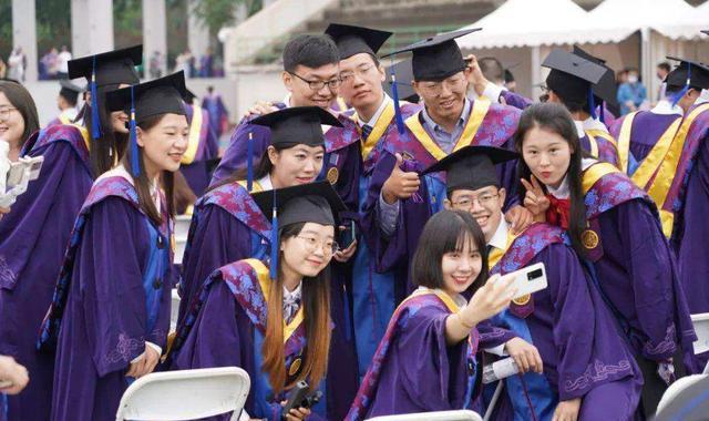 大学|研究生面临“新难题”，学费暴涨6.3万元？将在2022年正式实行