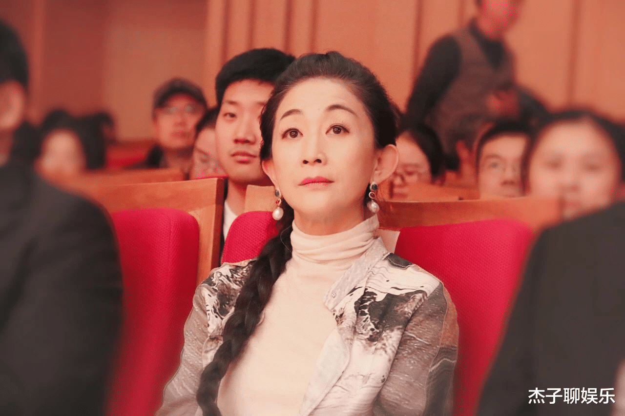 陈瑾 “人间异类”陈瑾：20年不吃米饭，57岁不婚不育，哥哥要为她养老