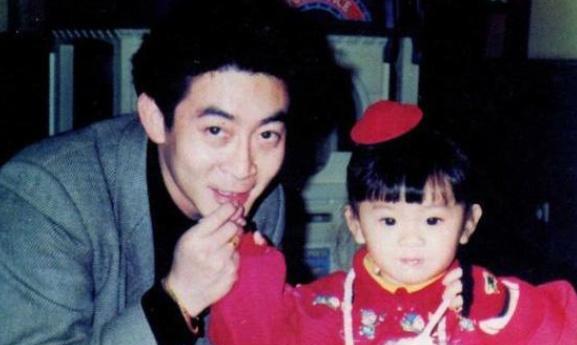 刘亦菲|六小龄童女儿29岁还未嫁人，照片被晒出后，网友：这谁敢娶？