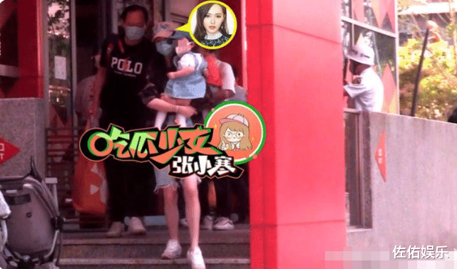 唐嫣|唐嫣再度现身接孩子，母女打扮时髦超养眼，依旧不见罗晋惹争议