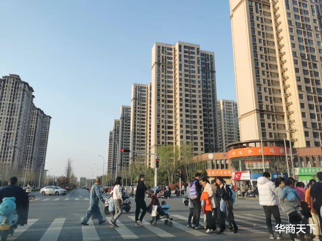 购房置业|说实话，我后悔在城市买房了，咱农村人真不该来大城市买房