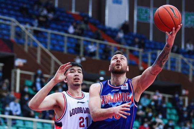 广东男篮|只留威姆斯？广东引援3大内线或出炉，签一人保底4连冠！