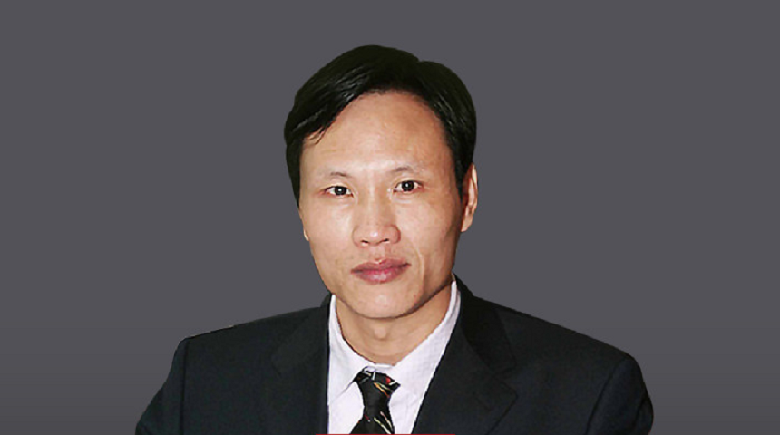 融信中国 负债千亿，市值大跌！福建低调富豪不甘心，豪赌142亿买地