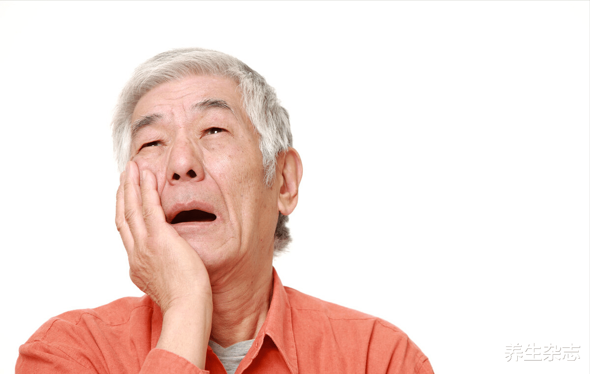 养生杂志|人过中年牙齿松动，吃东西嚼不动？一个中药牙粉方子，用来刷牙，或许有帮助...