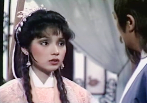 赵本山|早期港剧捧红的24位古装美人，颜值巅峰期角色，个个让人眼前一亮