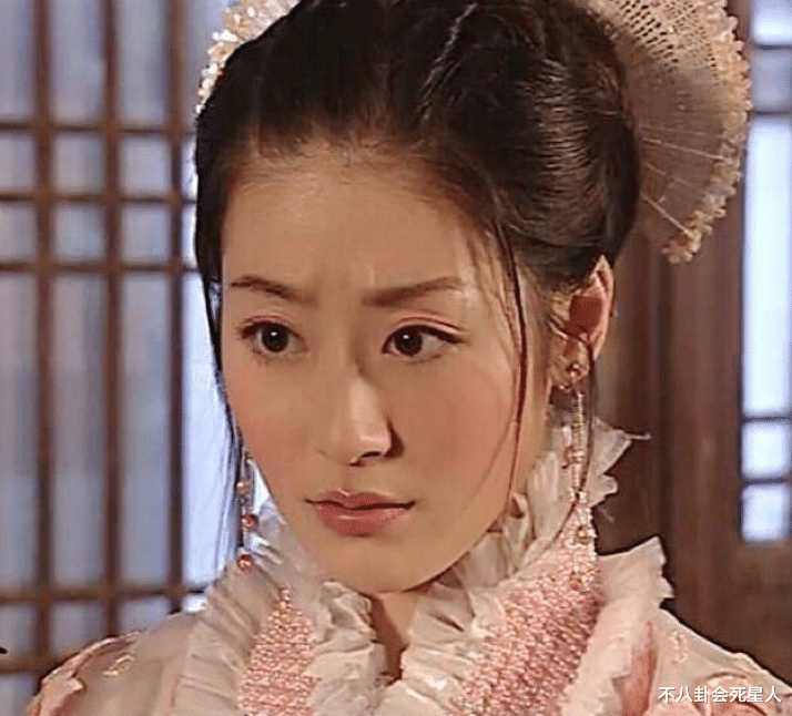 选秀|内地8位过气选秀艺人现状：劈腿毁掉事业，穷到只剩11块钱