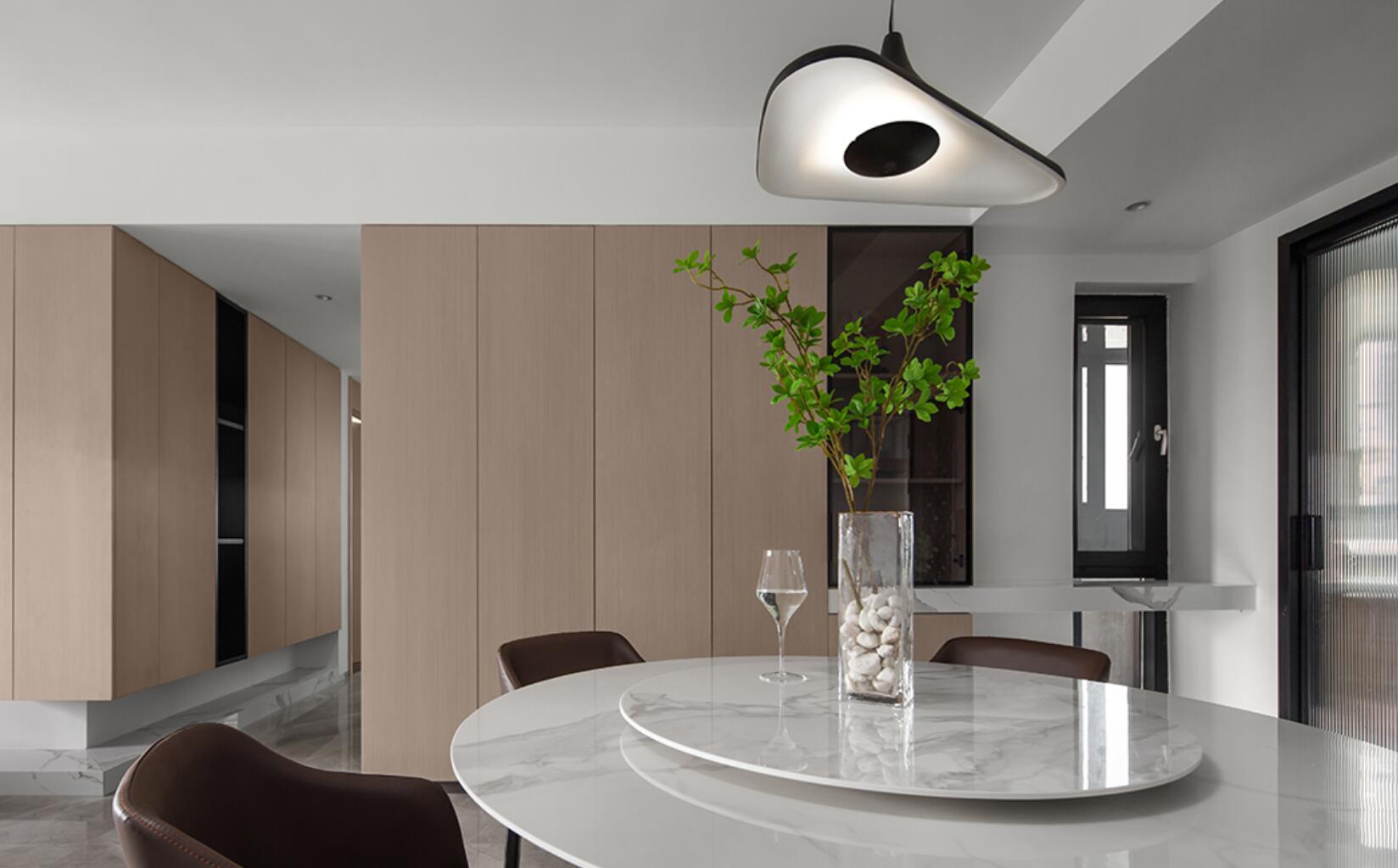 小拾谈装修|客厅没有茶几不实用?只有入住体验过,才知道这样做有多爽