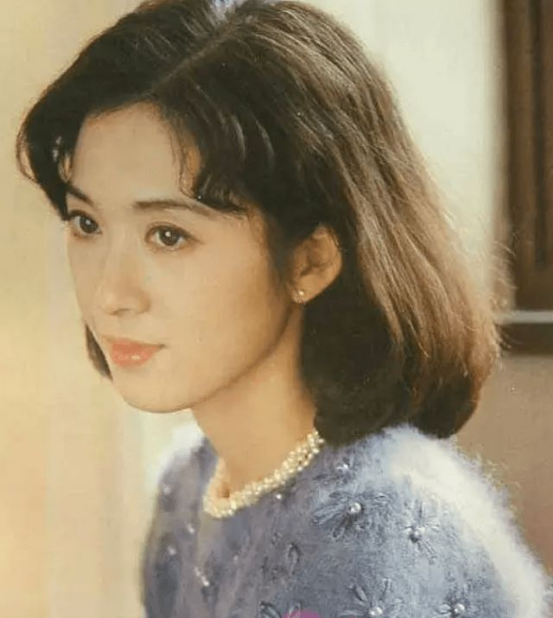 医院 1999年河南省民权县“19岁女教师、小姐，毒杀情郎焚尸案”始末