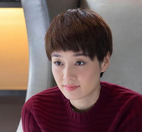 马伊琍|离婚5年，马伊琍首谈婚姻：力不从心起不来床，他骂我“二手货”