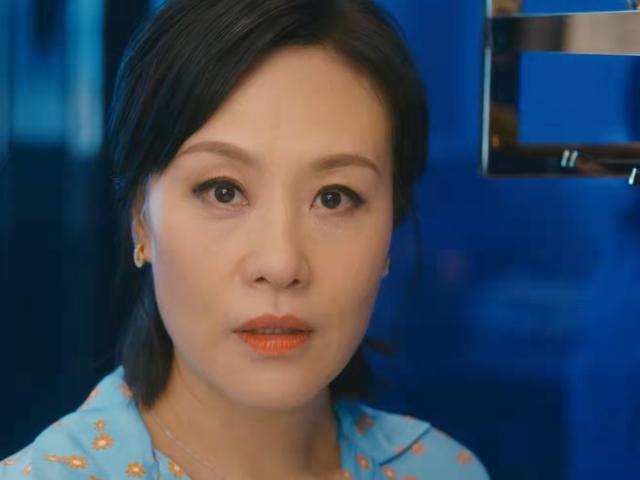 阿莎普|《婆婆的镯子》“八面玲珑”的刘茵:对婆婆百般讨好,真高明