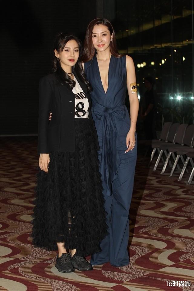 熊黛林|想穿的撩人又有高级感，这些时尚元素要懂得，跟熊黛林穿出女人味