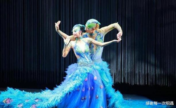 华灯2|“男版杨丽萍”郭冷：除了跳舞，连衣服都不会洗，年入百万无人敢嫁