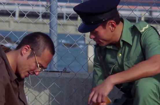 人贩子 被判“无期徒刑”的犯人，每天在监狱里都做什么？