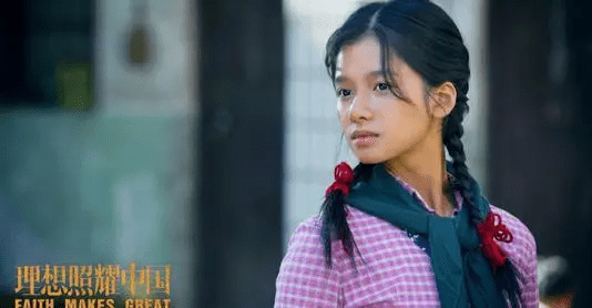 赵薇|同样开公司，赵薇李冰冰旗下人才济济，为何周迅的艺人“捧不红”