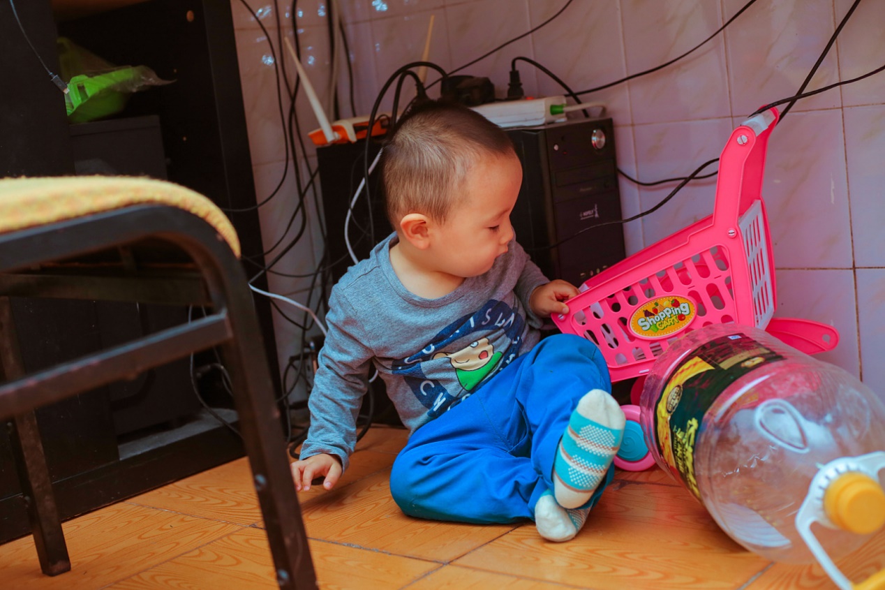 母婴之道|孩子为什么总在打骂后哭着入睡?离不开两个原因,父母别坐视不管