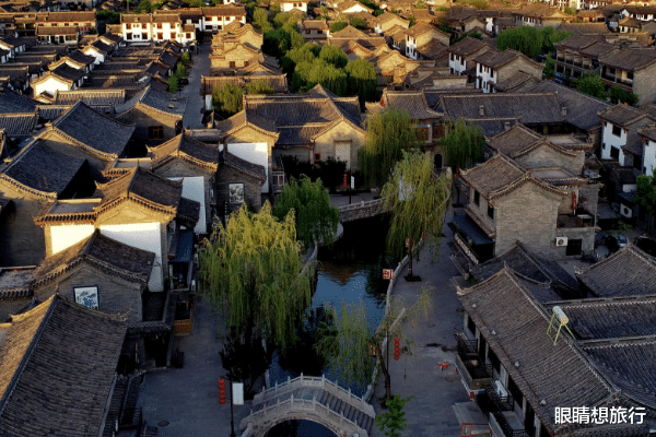 眼睛想旅行 河北一“假”古城走紅，耗資52億落戶唐山，有翻版“長安城”之稱