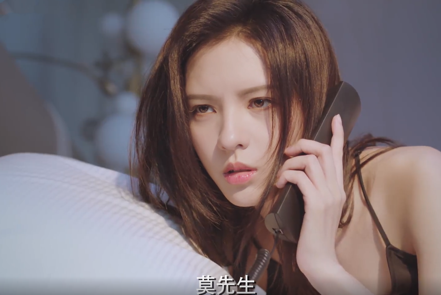 张予曦|张予曦新剧“火了”，素颜被赞“冷白皮”