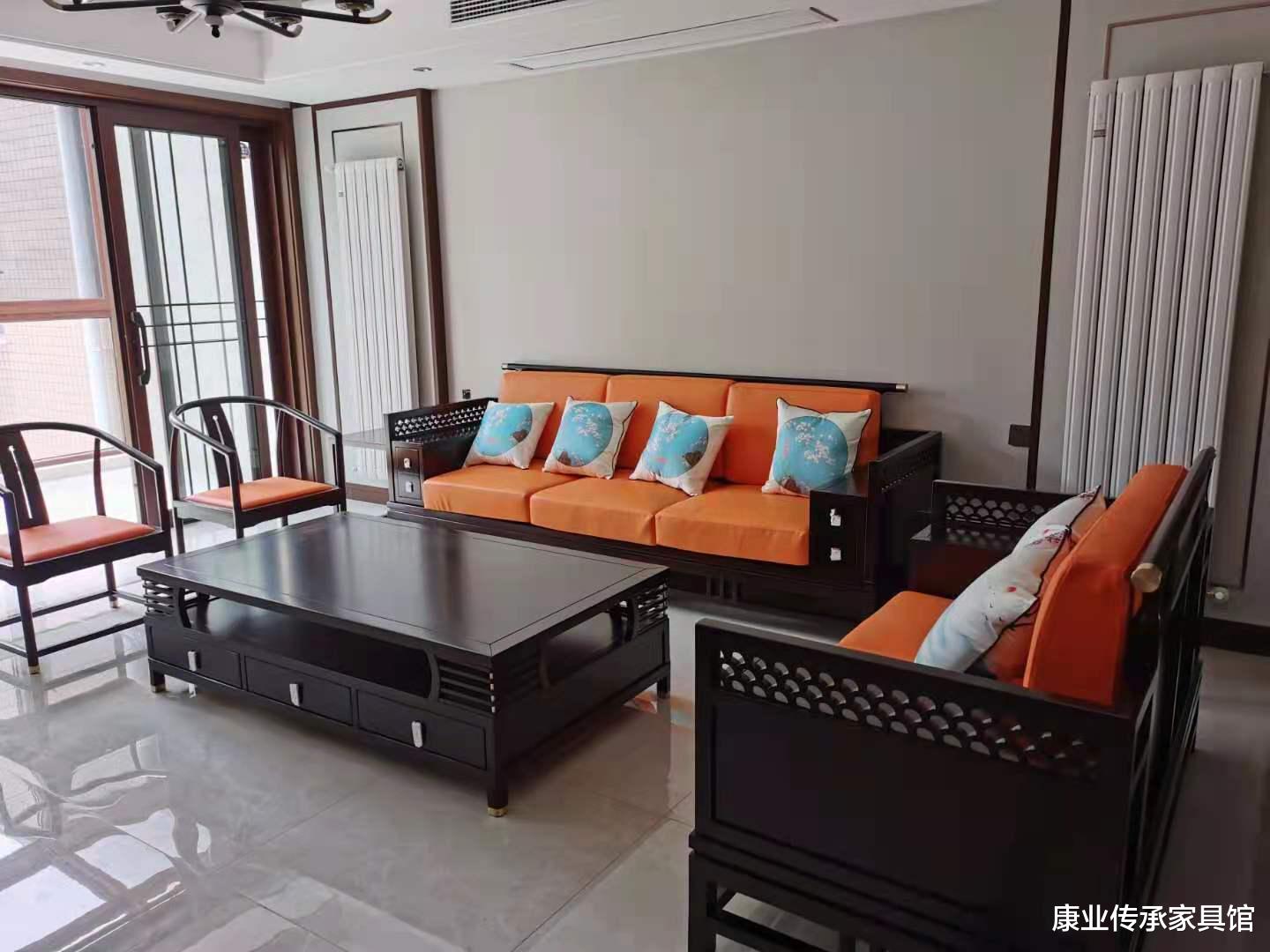 现代新中式风格，让家居呈现出沉稳优雅的意境之美