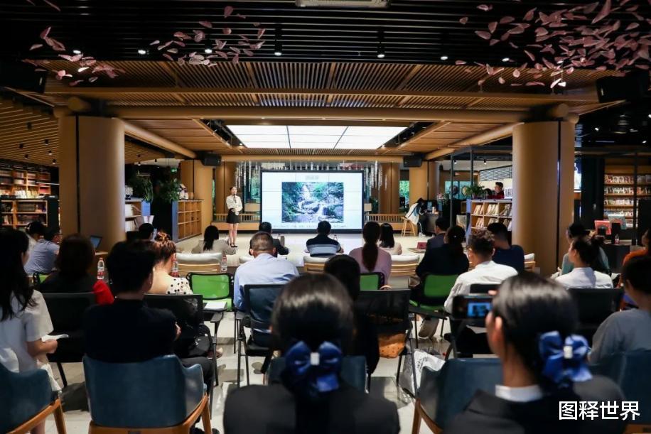 图释世界 寻诗路文化 讲嵊州故事 浙江嵊州评出首批诗路越剧文化讲解员