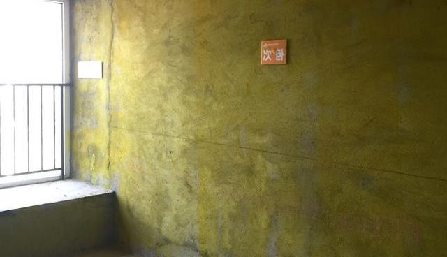 新房装修，装修公司为何让刷墙固？真有用吗？什么情况下刷墙固？