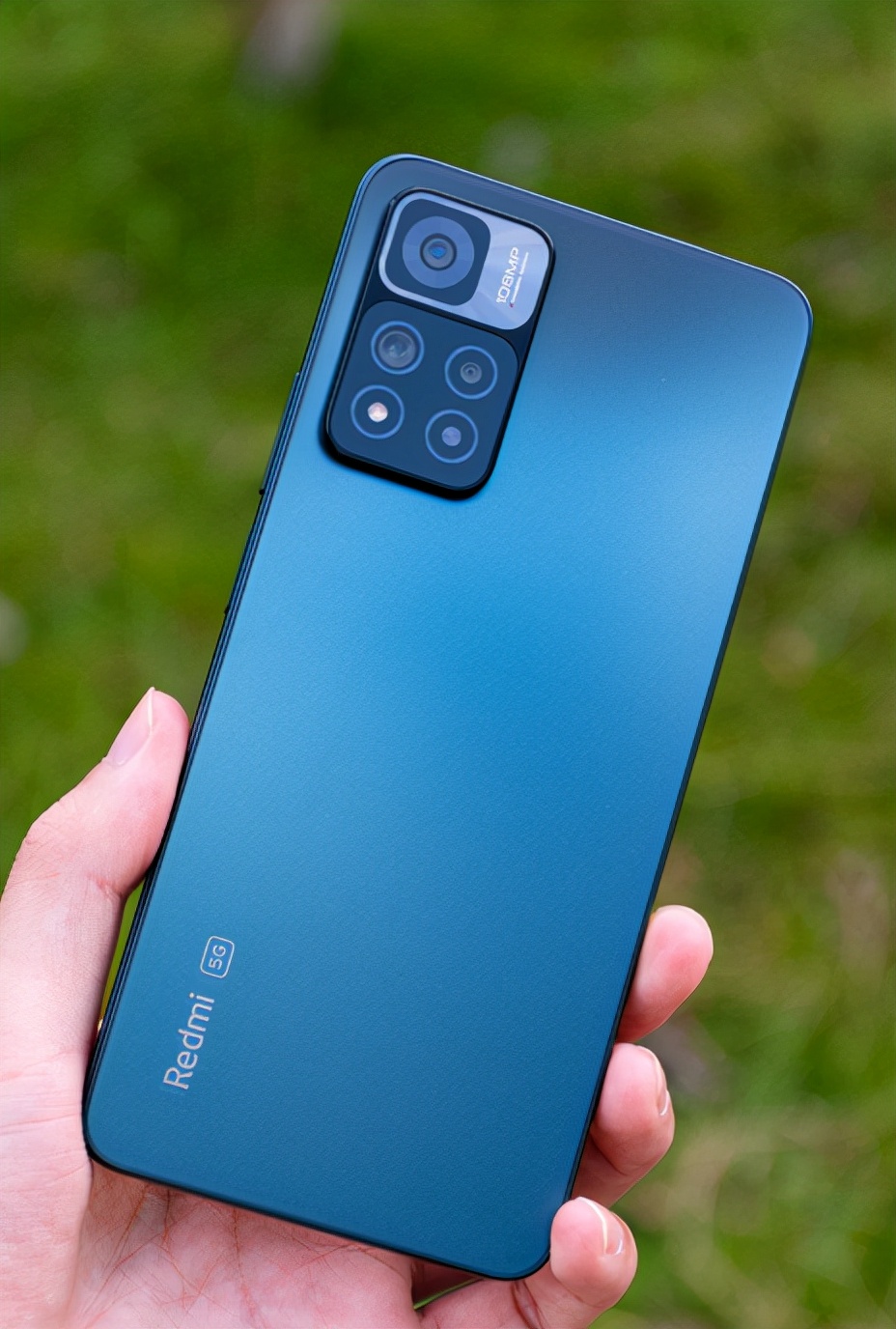 |内行人告诉你，这三款千元机能让你足以用两年，少花很多冤枉钱