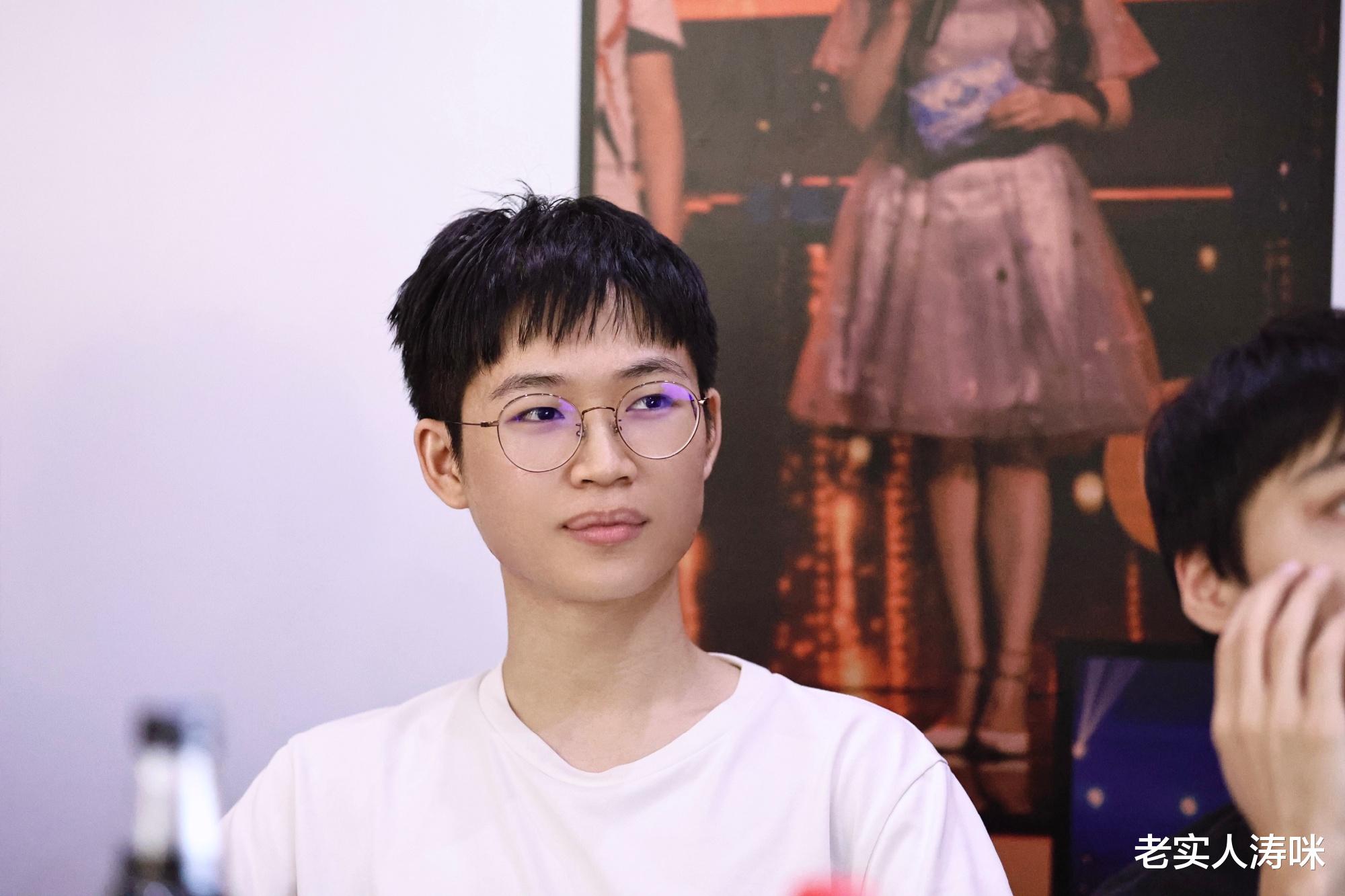 曹志顺|“久诚吃草挤奶”！AG憾负狼队，李九发21字感叹，月光却再放狠话