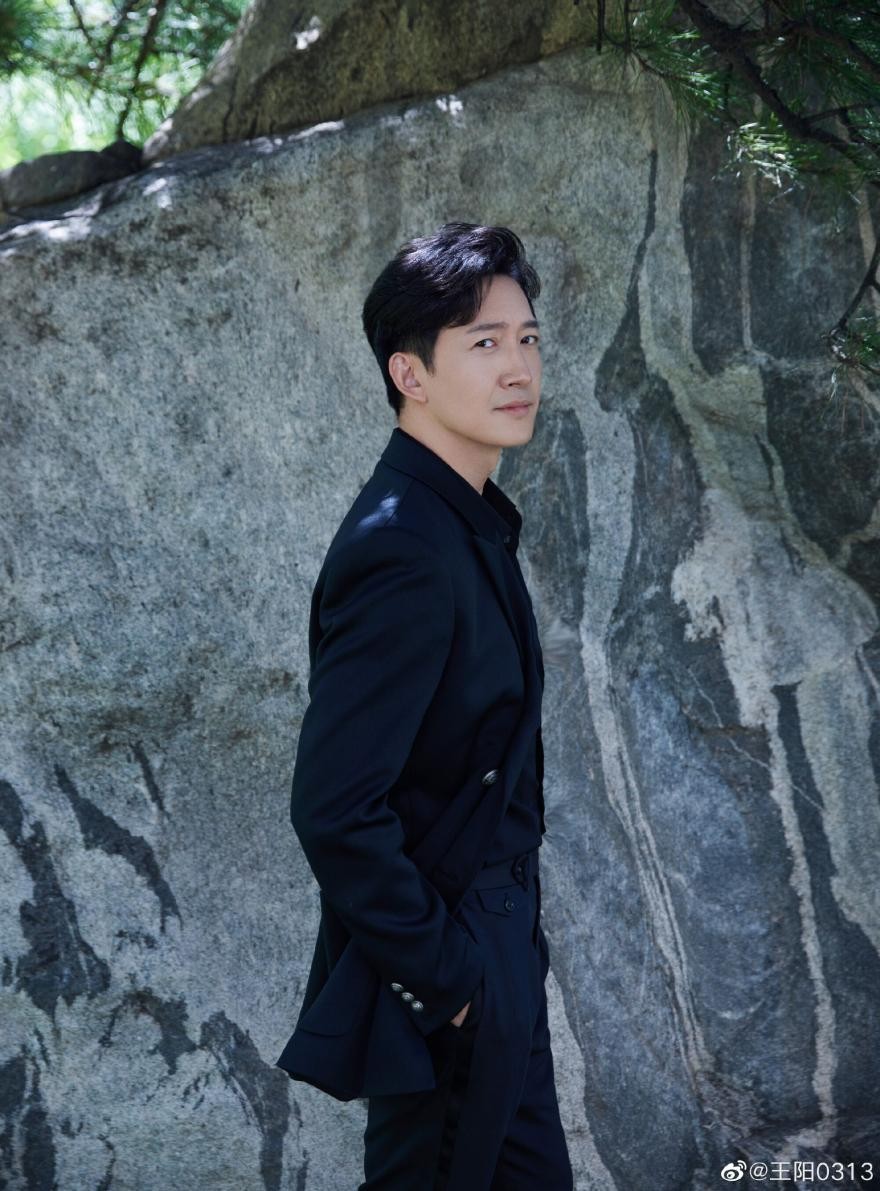 王珞丹|王珞丹的一记耳光，王阳的脸立刻红肿，敬业程度值得敬佩