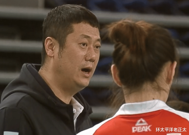 郑智|3-0！辽宁女排横扫落魄豪门，主帅赵勇仍不满怒批球员：玩呢啊！