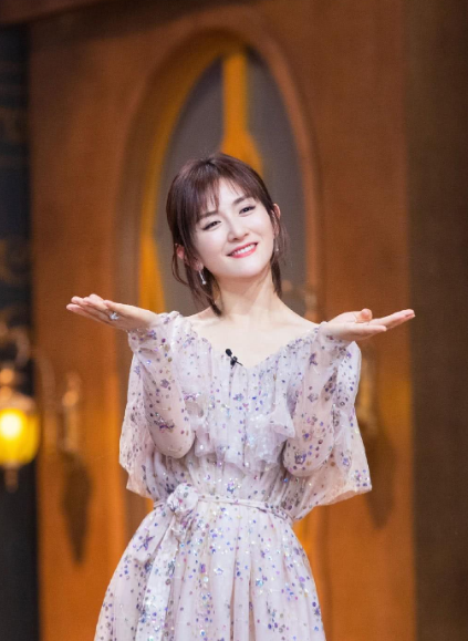 谢娜|谢娜两个月减重46斤，看到她的减肥方式，网友：很靠谱