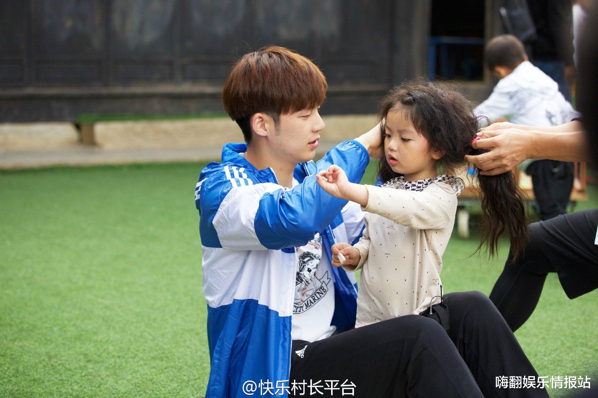 董力|爸爸去哪儿直播遭遇滑铁卢，连线阿拉蕾董力张伦硕，为何引来吐槽