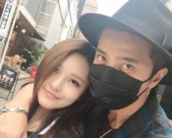 王一博|周扬青玩“性别反转”特效，结果与罗志祥年轻时一模一样