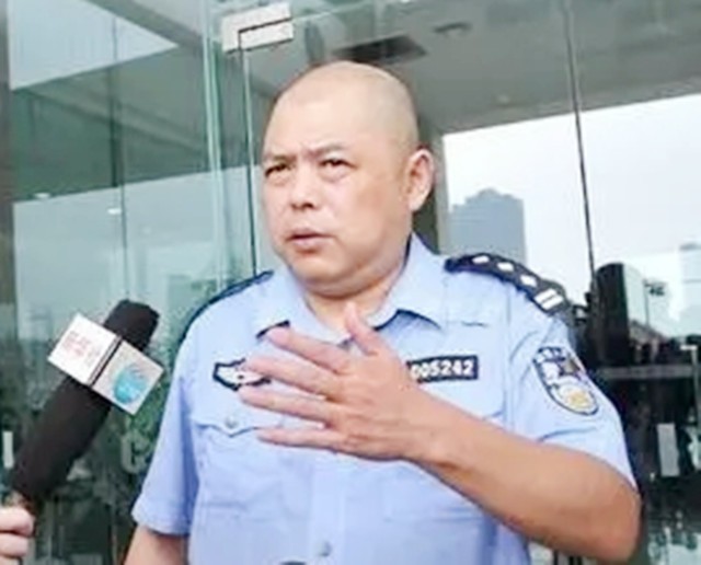 击毙周克华3秒结束!两民警回忆:我们根本来不及去想怕不怕