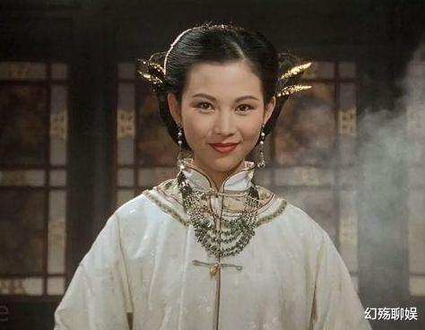 陈法拉|蔡少芬亲手将洪欣送到刘銮雄面前，为何事后两人却成为了好闺蜜？