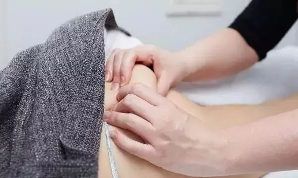 臀部|臀部有多少个结点，就会长多少个瘤！